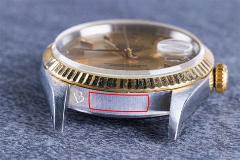 look up Rolex serial numbers